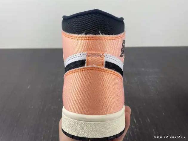 Kicked Out Shoe Store 1 Retro High OG Skyline DX0054-805 Jordan 0603